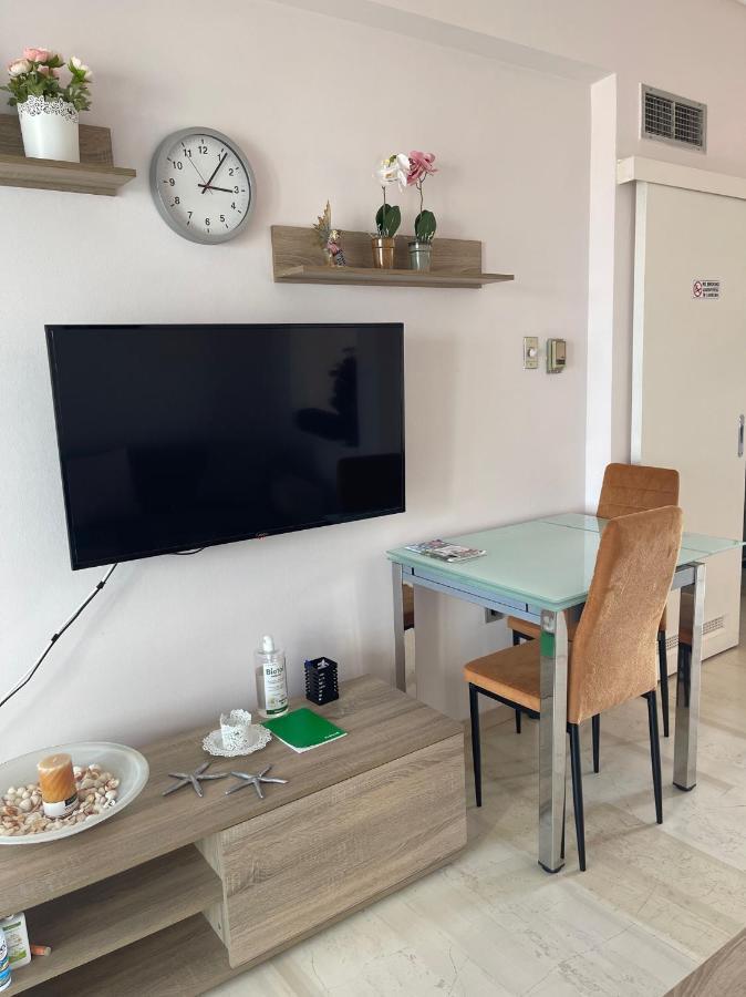 Sunrise Pearl In Attika Riviera Apt And Parking Rafína Exterior foto